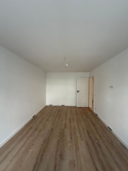 Mall Vitan, Dristor, 10 minute metrou, renovat complet