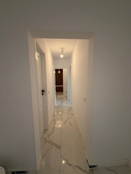 Mall Vitan, Dristor, 10 minute metrou, renovat complet